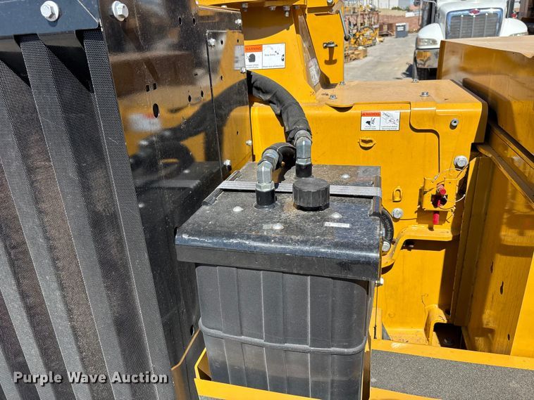 image for item EQ7049 2024 Vermeer BC1500 wood chipper