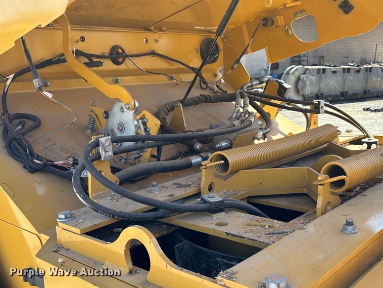 image for item EQ7049 2024 Vermeer BC1500 wood chipper