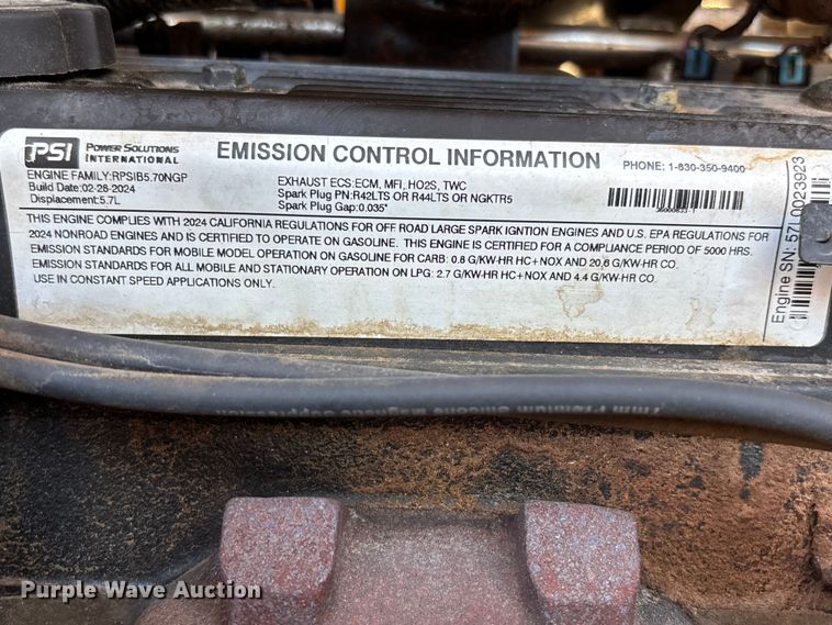 image for item EQ7049 2024 Vermeer BC1500 wood chipper