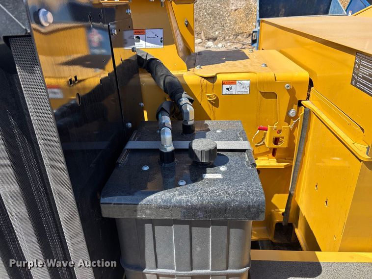 image for item EQ7050 2023 Vermeer BC1500 wood chipper