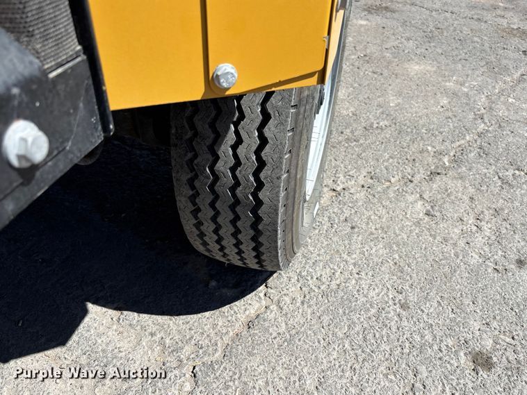 image for item EQ7050 2023 Vermeer BC1500 wood chipper