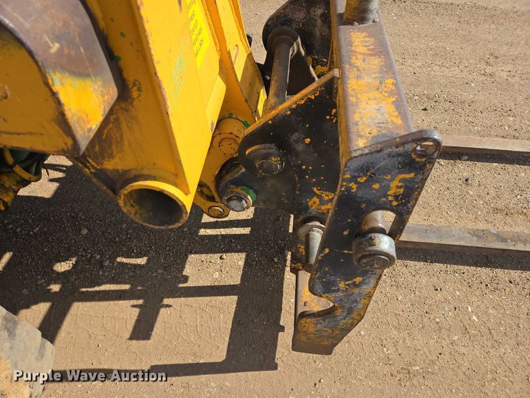 image for item ER1521 1998 JCB 520 telehandler