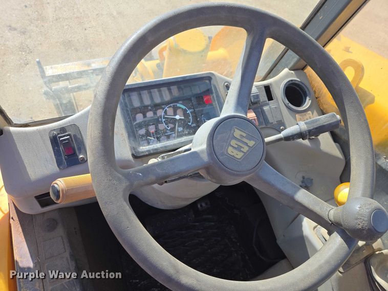 image for item ER1521 1998 JCB 520 telehandler
