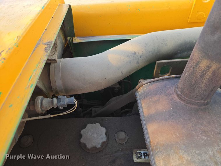 image for item ER1521 1998 JCB 520 telehandler