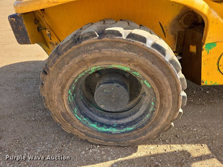 image for item ER1521 1998 JCB 520 telehandler