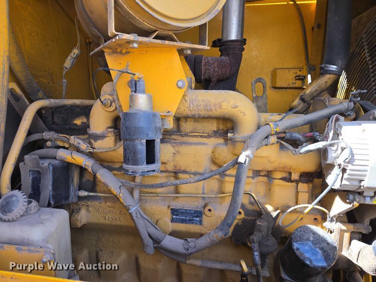 image for item ER1522 1989 John Deere 544E wheel loader