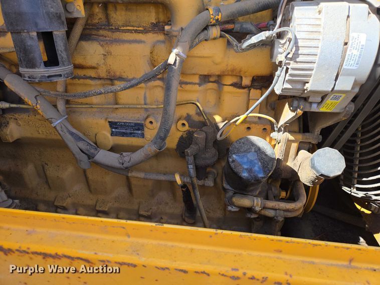image for item ER1522 1989 John Deere 544E wheel loader