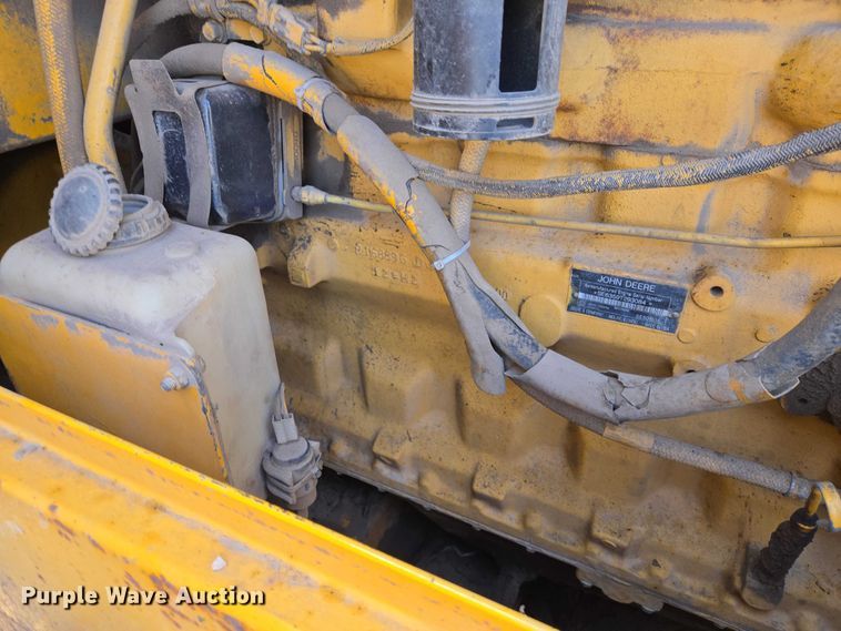 image for item ER1522 1989 John Deere 544E wheel loader