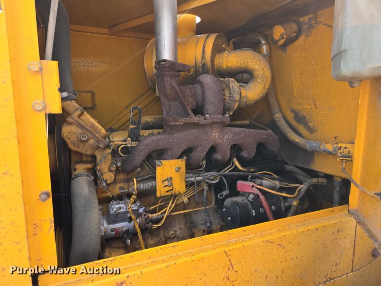 image for item ER1522 1989 John Deere 544E wheel loader
