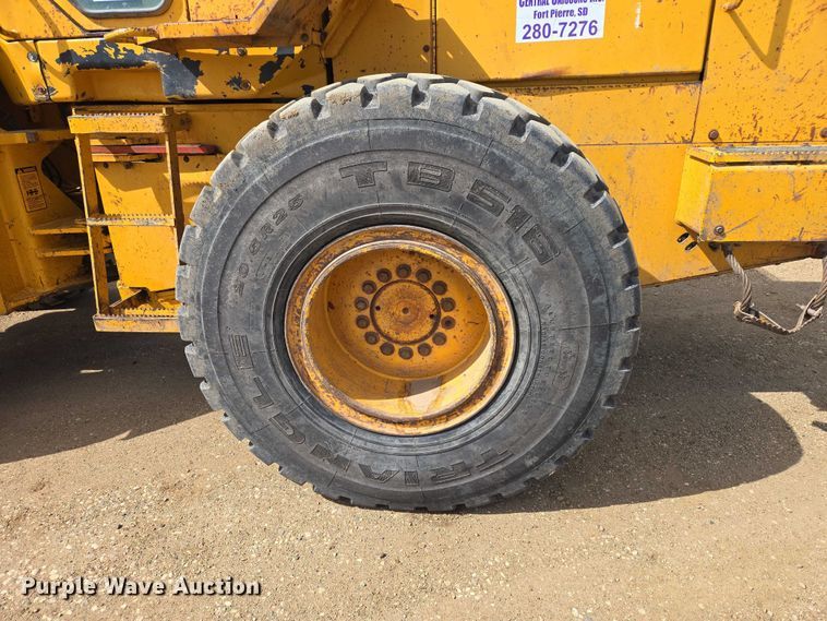 image for item ER1522 1989 John Deere 544E wheel loader