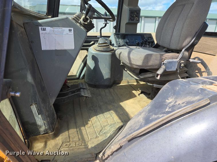 image for item ER1523 1997 Case 570LXT landscape tractor