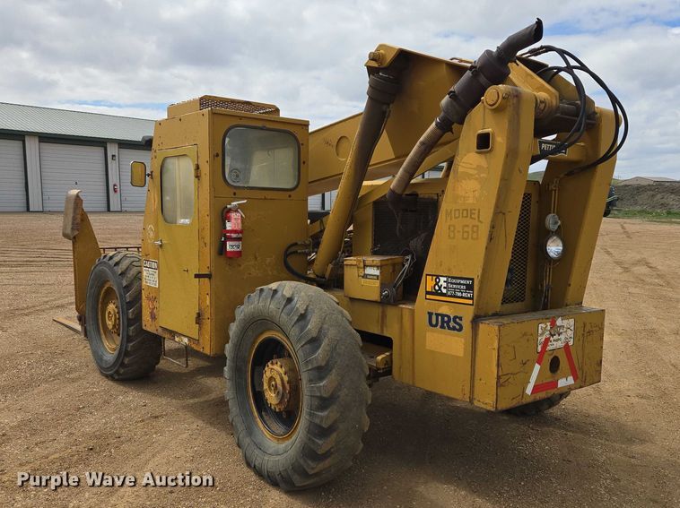 image for item ER1526 1988 Pettibone B-68-C telehandler