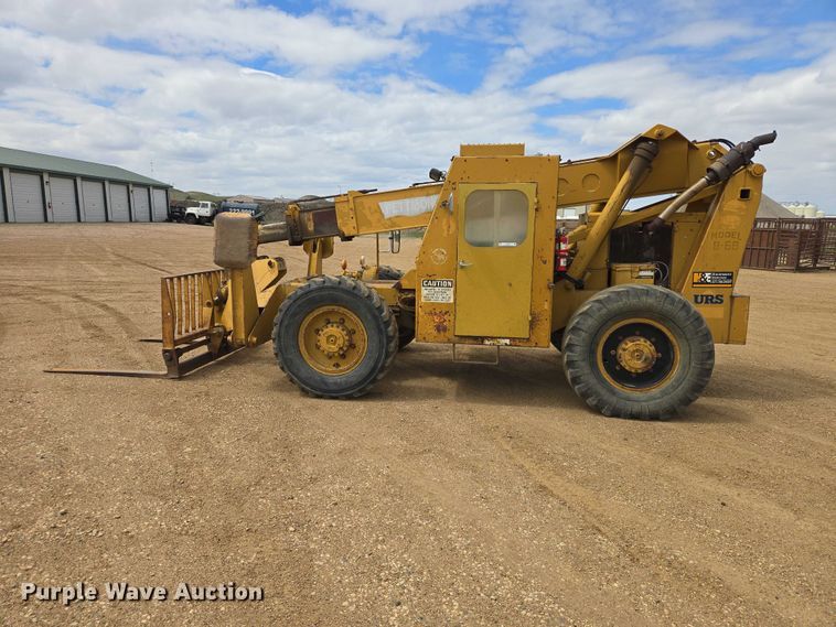 image for item ER1526 1988 Pettibone B-68-C telehandler