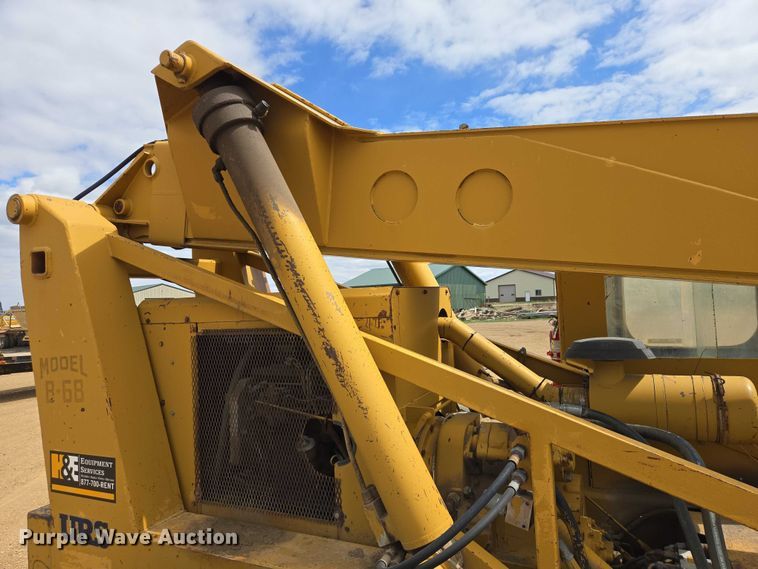 image for item ER1526 1988 Pettibone B-68-C telehandler