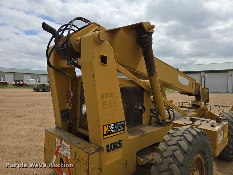 image for item ER1526 1988 Pettibone B-68-C telehandler