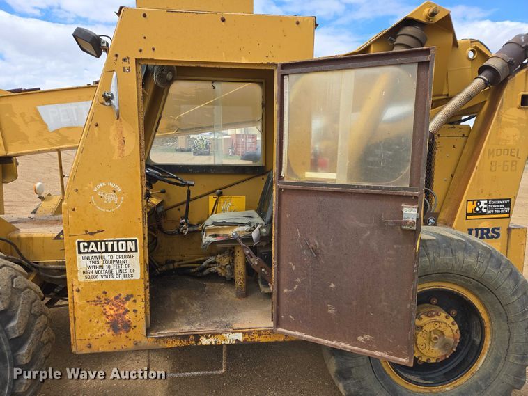 image for item ER1526 1988 Pettibone B-68-C telehandler