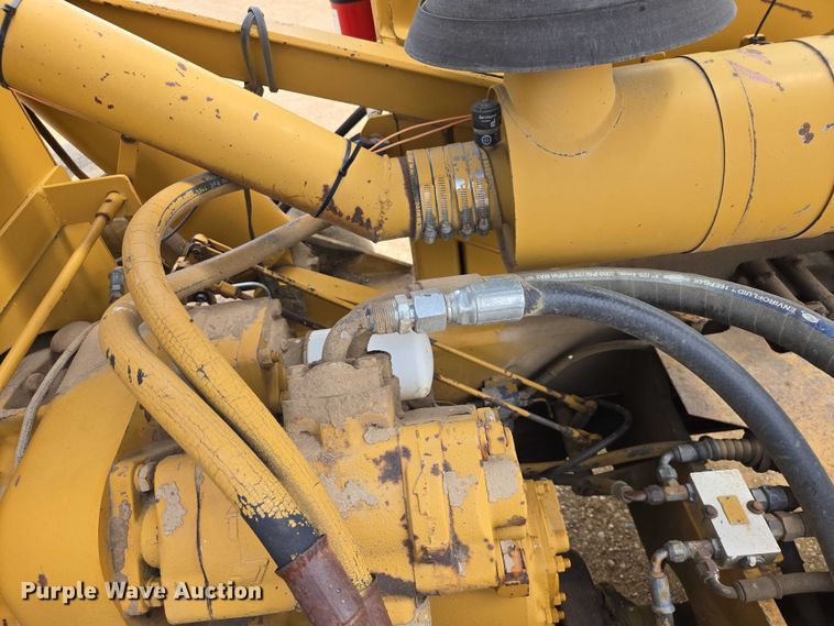 image for item ER1526 1988 Pettibone B-68-C telehandler