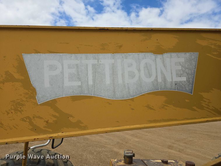 image for item ER1526 1988 Pettibone B-68-C telehandler