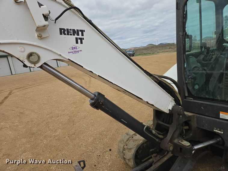image for item ER1527 2013 Bobcat E45 mini excavator