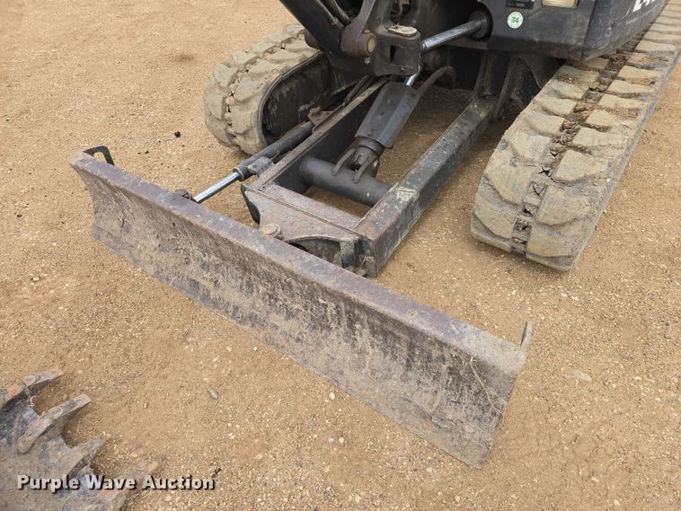 image for item ER1527 2013 Bobcat E45 mini excavator