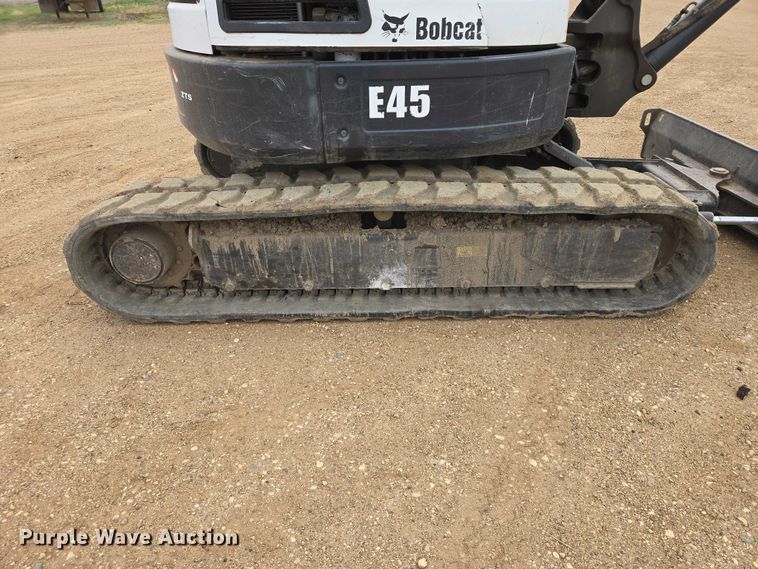 image for item ER1527 2013 Bobcat E45 mini excavator