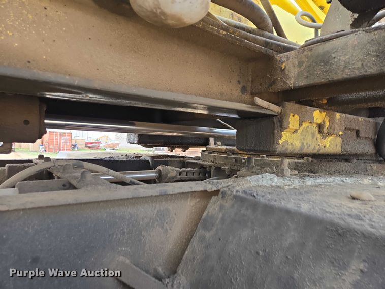 image for item ER1528 1991 International 4700 drilling rig truck