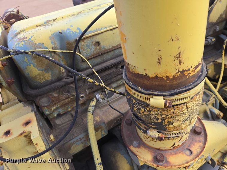 image for item ER1528 1991 International 4700 drilling rig truck