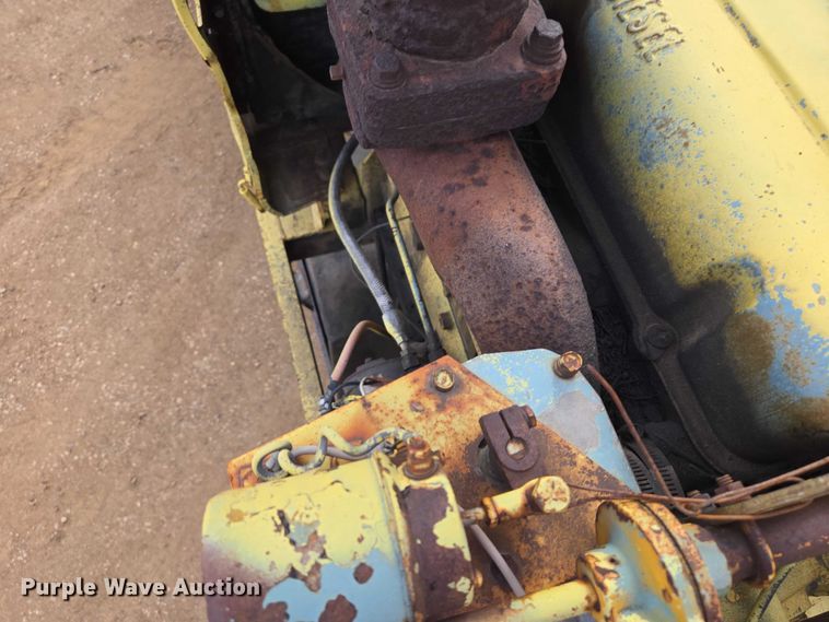 image for item ER1528 1991 International 4700 drilling rig truck
