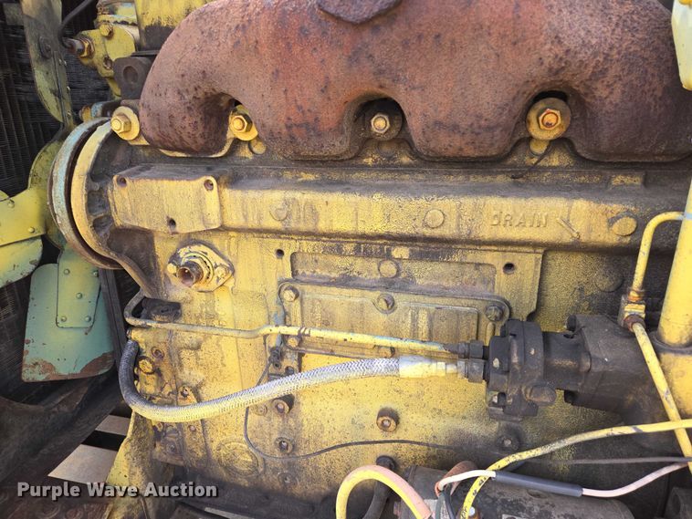 image for item ER1528 1991 International 4700 drilling rig truck
