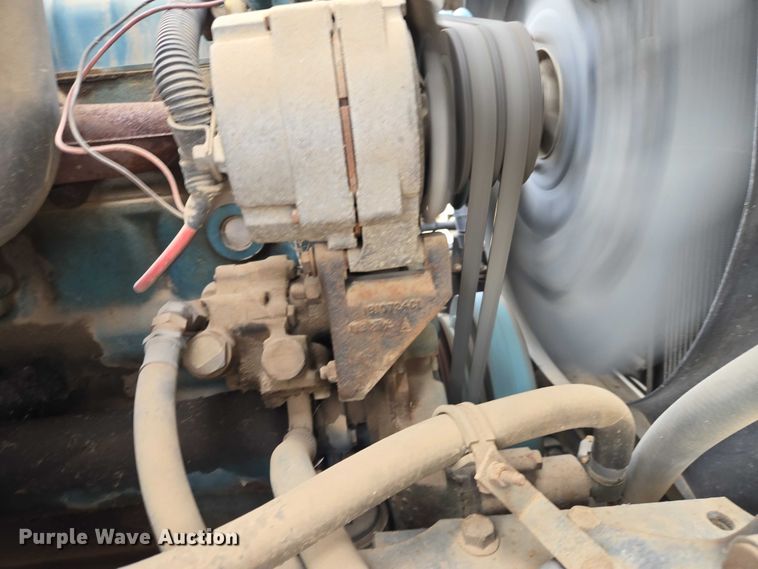 image for item ER1528 1991 International 4700 drilling rig truck