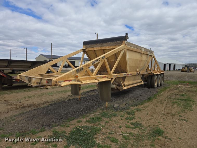image for item ER1529 2000 Ranco BT-129 bottom dump trailer