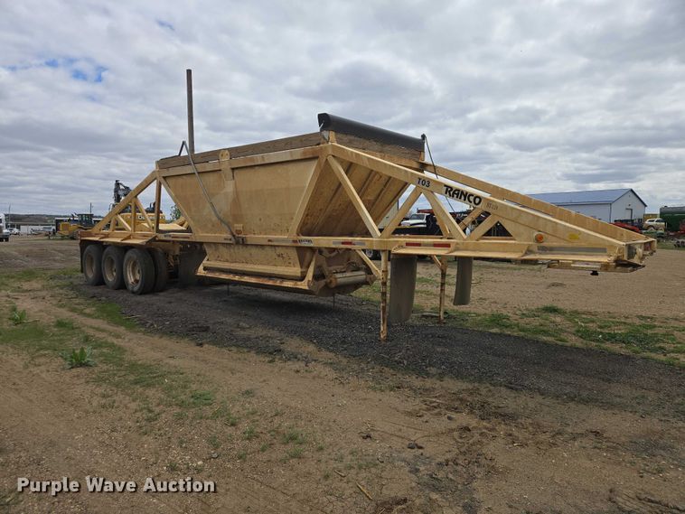image for item ER1529 2000 Ranco BT-129 bottom dump trailer