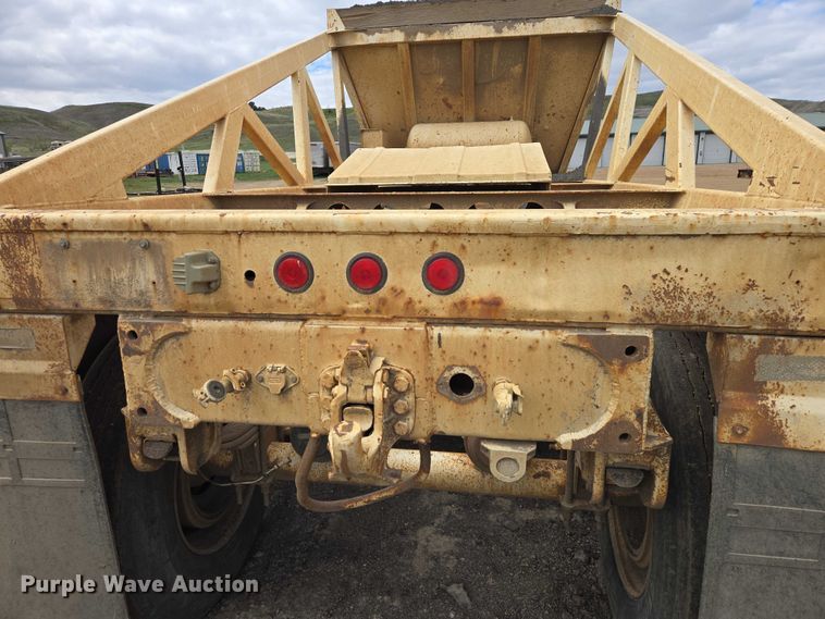 image for item ER1529 2000 Ranco BT-129 bottom dump trailer