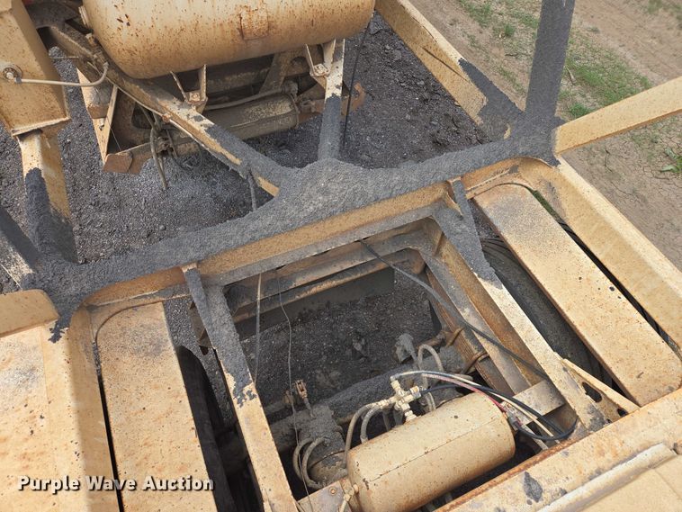 image for item ER1529 2000 Ranco BT-129 bottom dump trailer