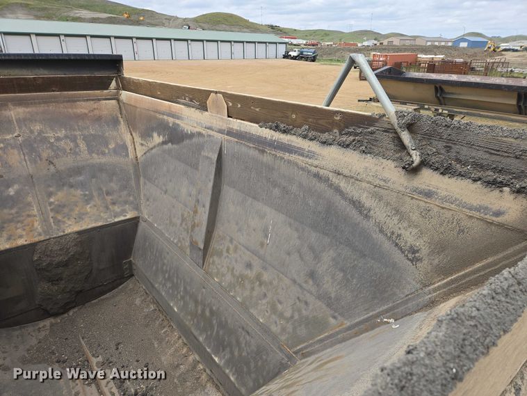 image for item ER1529 2000 Ranco BT-129 bottom dump trailer