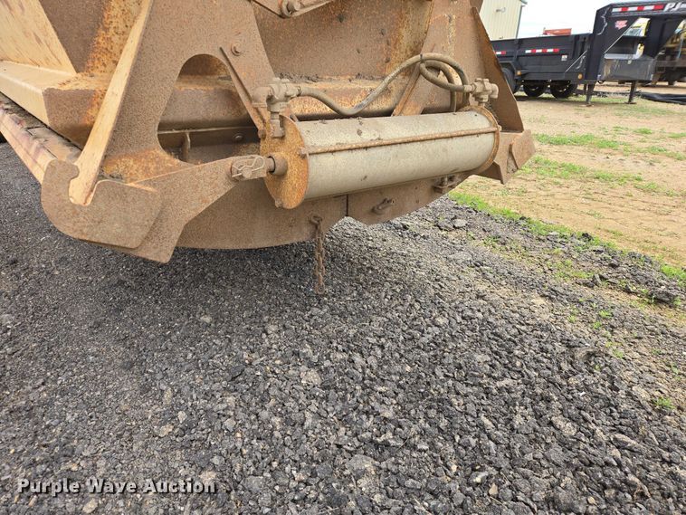 image for item ER1529 2000 Ranco BT-129 bottom dump trailer