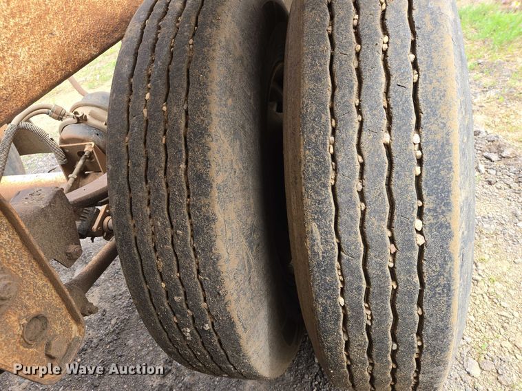 image for item ER1529 2000 Ranco BT-129 bottom dump trailer