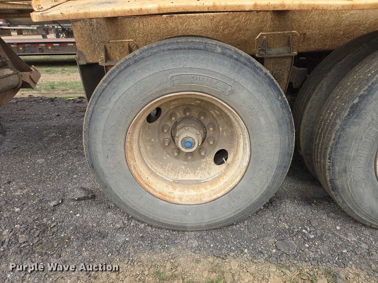image for item ER1529 2000 Ranco BT-129 bottom dump trailer