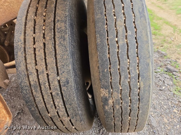 image for item ER1529 2000 Ranco BT-129 bottom dump trailer