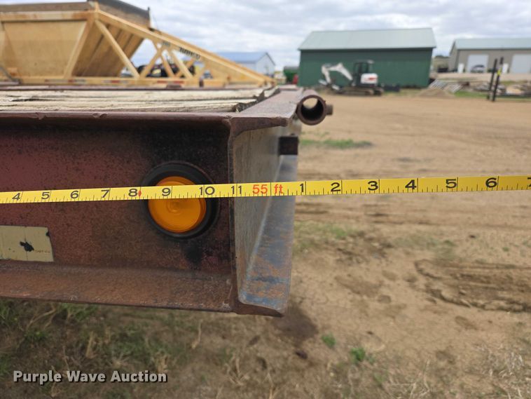image for item ER1530 1999 Wallace drop deck equipment trailer