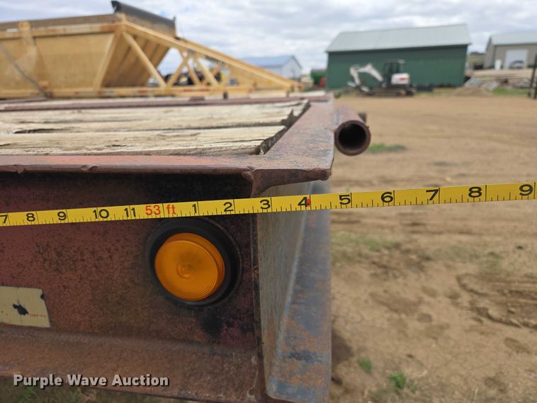 image for item ER1530 1999 Wallace drop deck equipment trailer