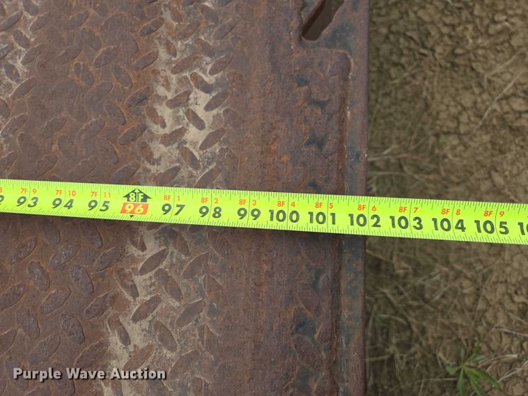 image for item ER1530 1999 Wallace drop deck equipment trailer