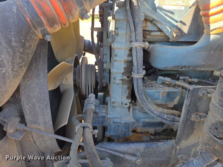 image for item ER1531 2000 Kenworth T800 semi truck