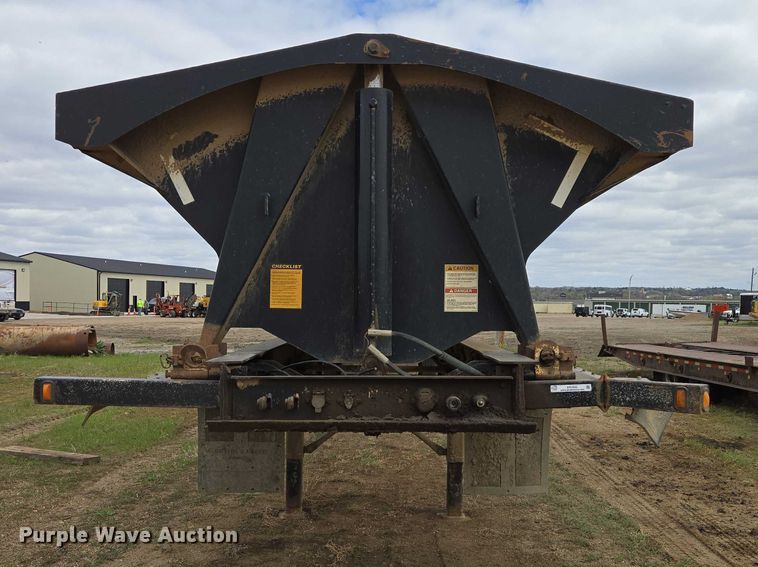 image for item ER1532 2008 Side Dump Industries side dump trailer