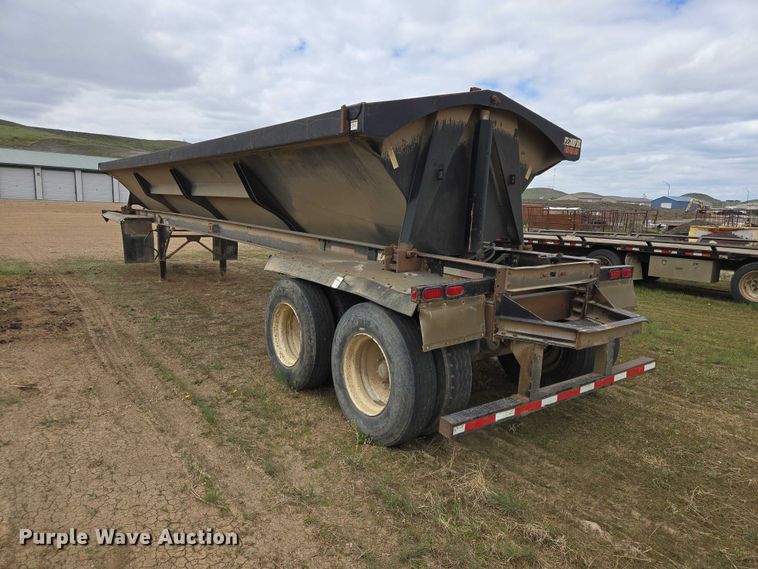 image for item ER1532 2008 Side Dump Industries side dump trailer