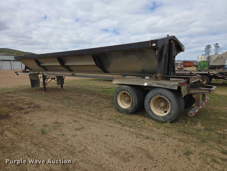 image for item ER1532 2008 Side Dump Industries side dump trailer
