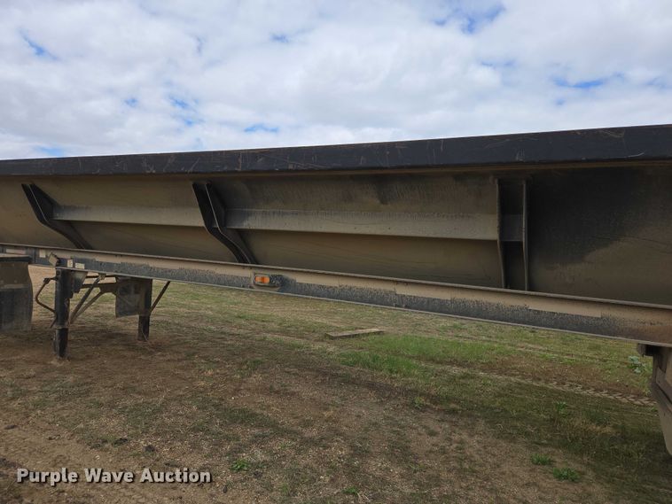 image for item ER1532 2008 Side Dump Industries side dump trailer