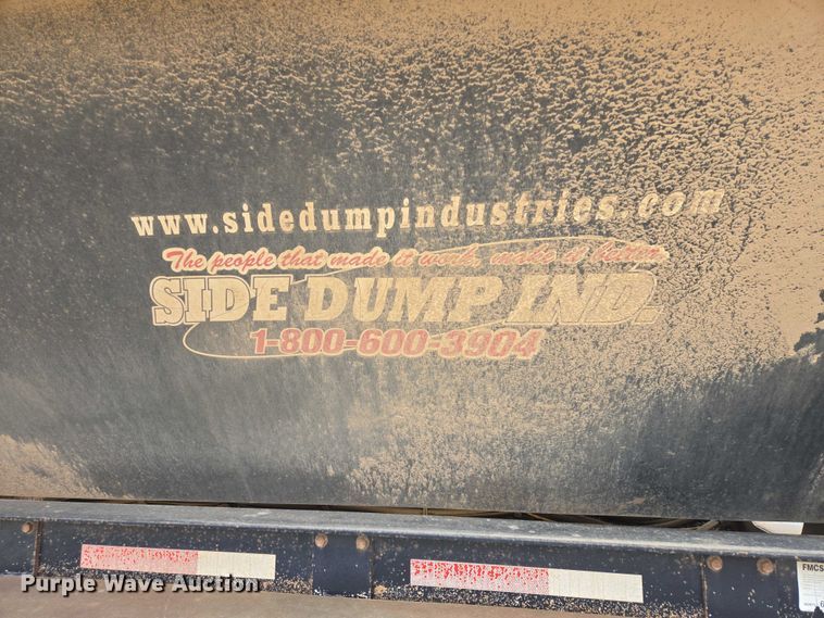 image for item ER1532 2008 Side Dump Industries side dump trailer