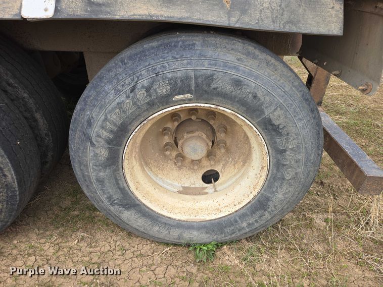 image for item ER1532 2008 Side Dump Industries side dump trailer