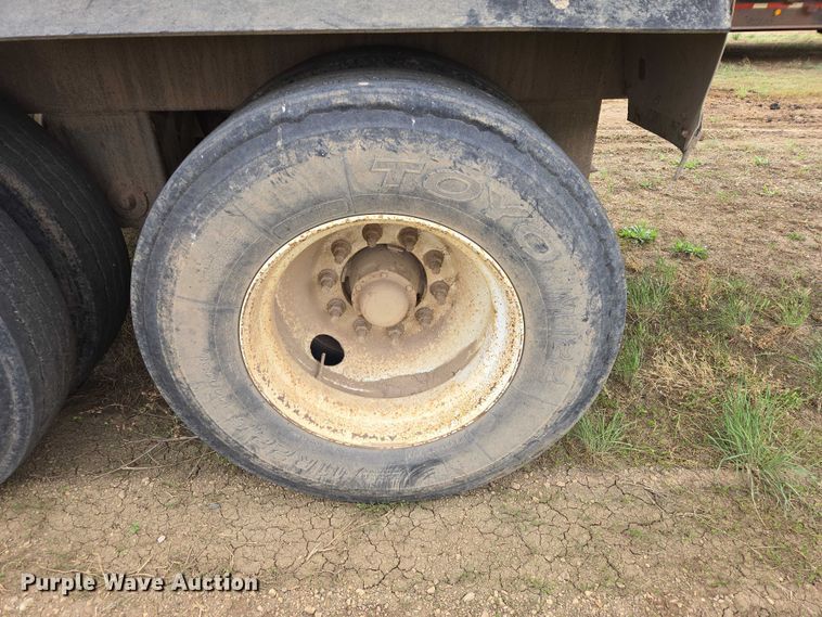 image for item ER1532 2008 Side Dump Industries side dump trailer